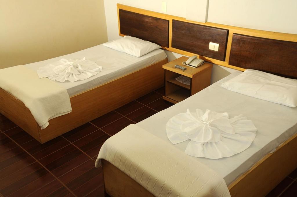 Gutemberg Plaza Hotel Nova Serrana Room photo